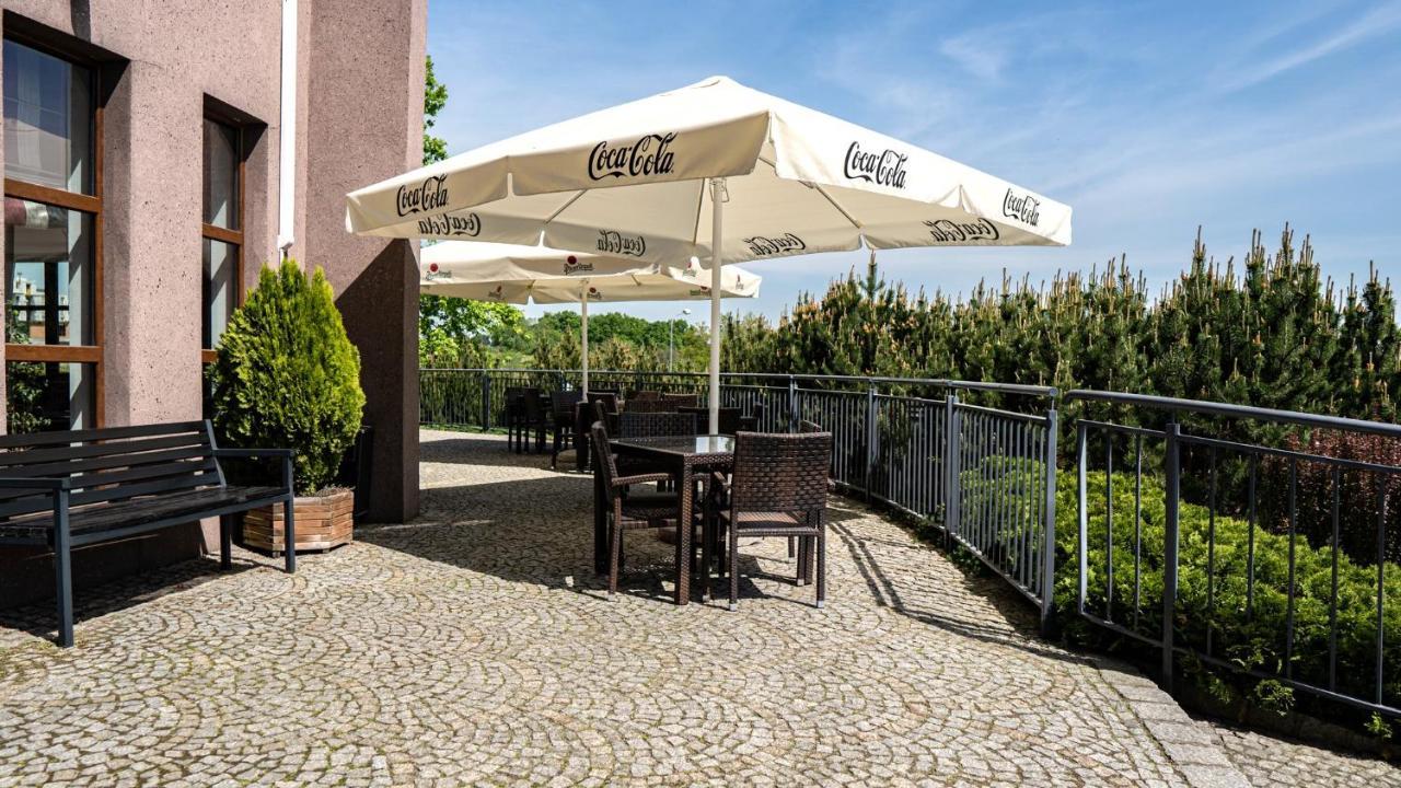 Hotel Esperanto Świdnica Extérieur photo